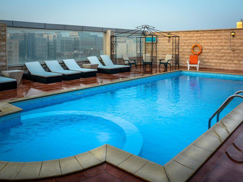 EA385D6F546CA8B3E8FA485C77D29066