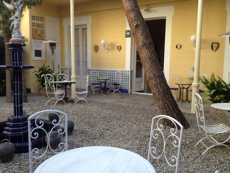 AFA5936A67F20699D4140A1F79F8FC44