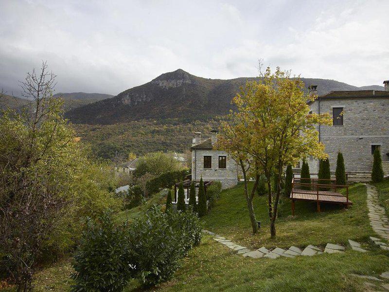 E17C4883B5DD7F3EE51179BE4DF17E94