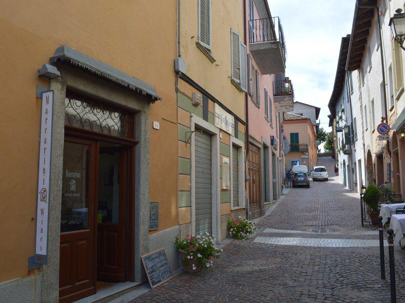 CB5D3DCAF1B12C7448FA04012F0B2FA6