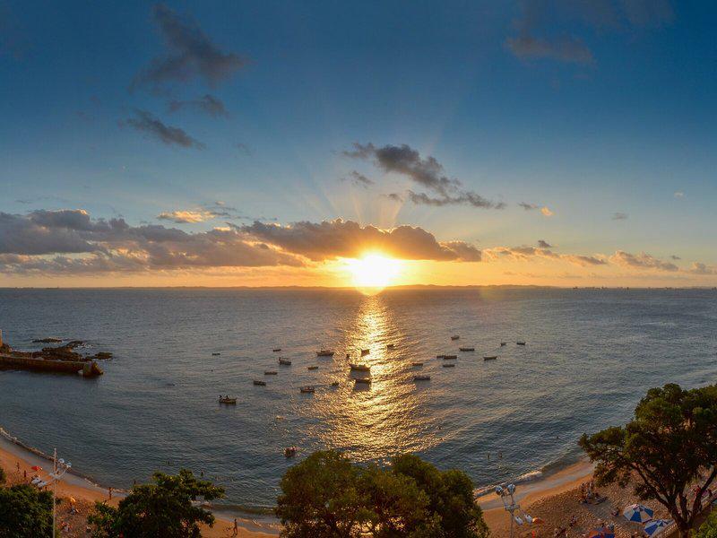 F27BDE47EDBAE1639764F1C1AE105A38