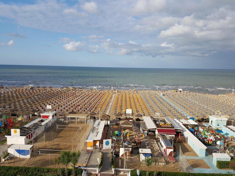 FA72E340A21CBD993740AD524ADD3DFB