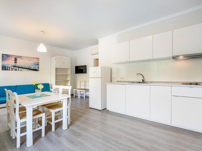 BFDBCA11B8D177D4D4CEBD528FF52C5D