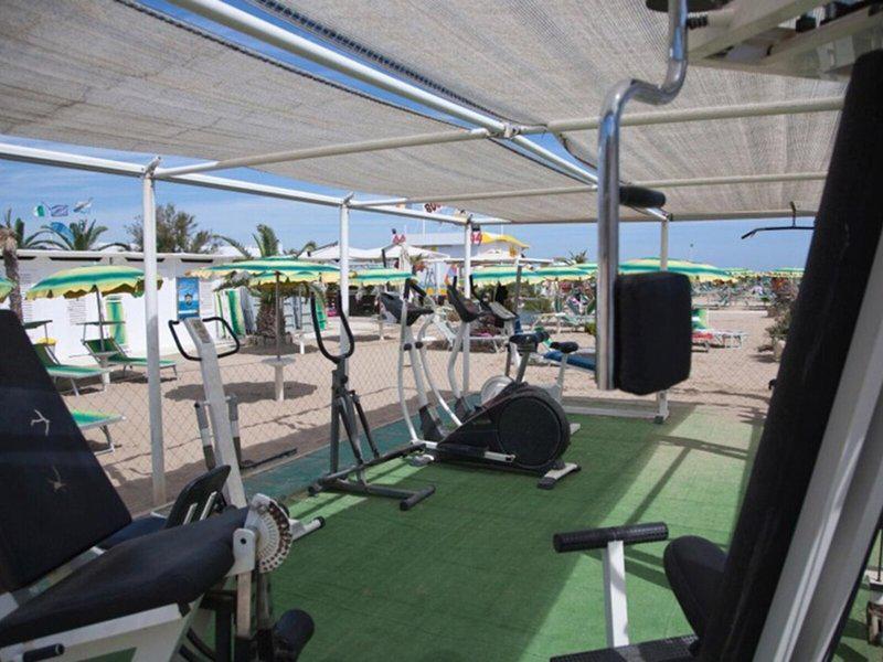 EE8392A6897B5F37D83C01F65C15C38A