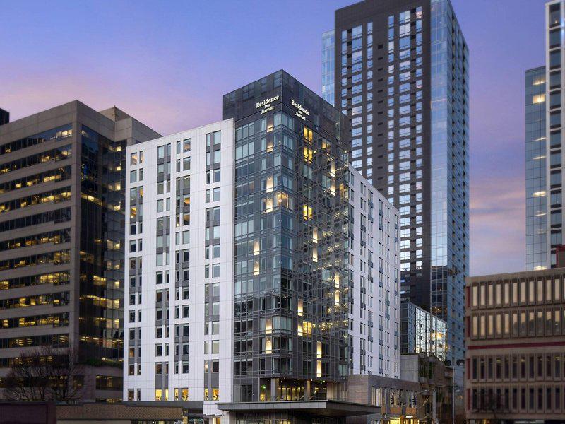 17C4C12208FFA2ADF47A8CA767BD072C