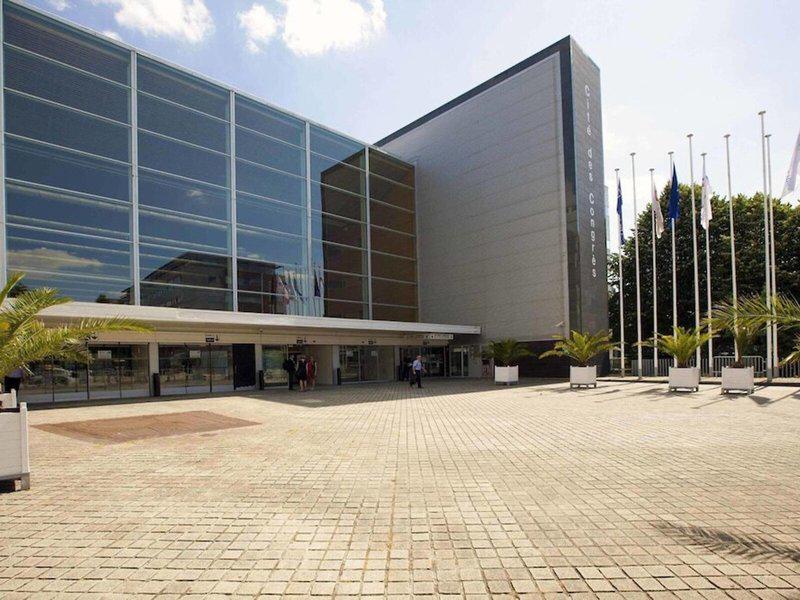 75BA32E043C48B727E6D147474153DAC