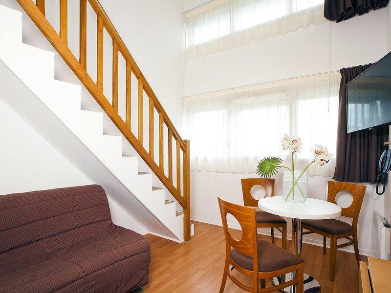 026BDC30C1DD83FB4BD31623317EF715