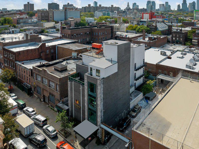 B322119E5EC74A8D0974B31C04D9ABB4