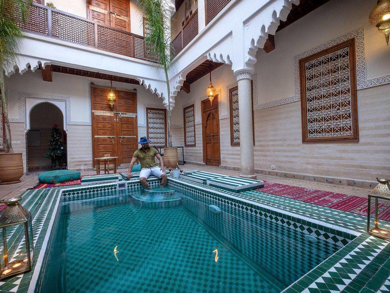 C475E865E531B65ADAEC3798C50B0E75