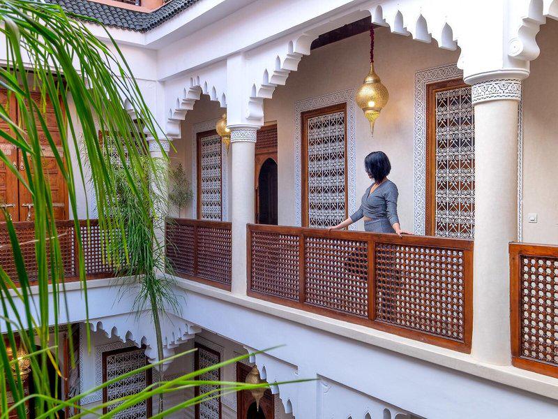 6A844B693F9A57564536067A7798273C