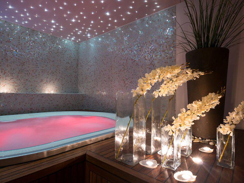 028CDCA7BB020BFAAAB39F6F48305723