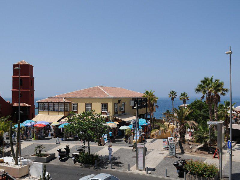 A972CC30083F4169996AA330A29E1C76