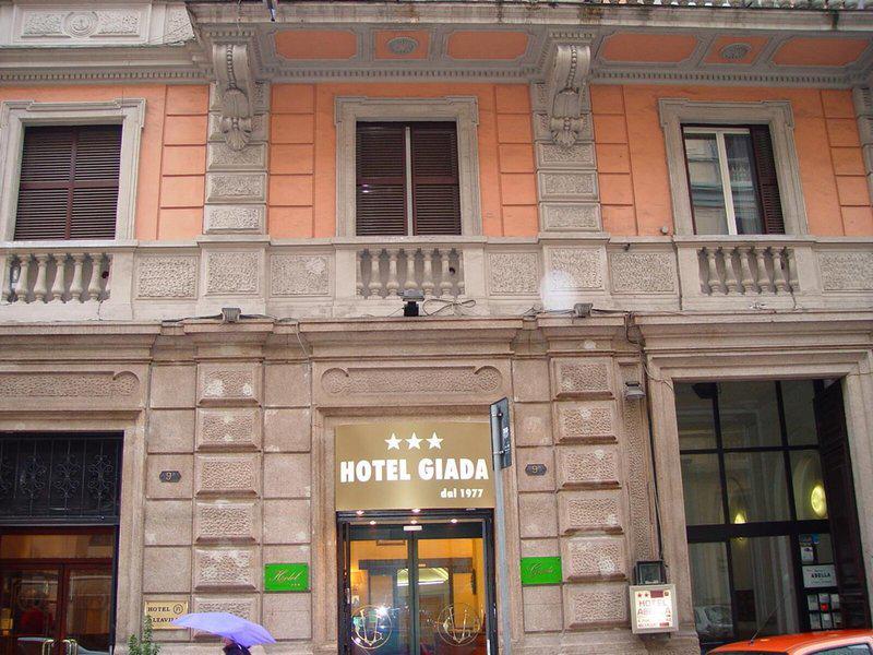 40B4C0C4F53A0A58E3165AC47D5A8706