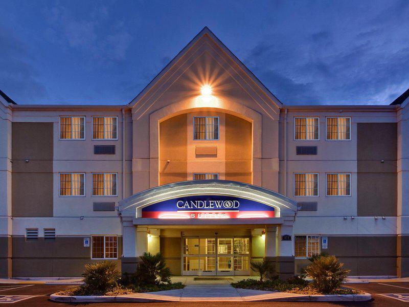 02B63A9D2213BF7E117FB6A77A744667