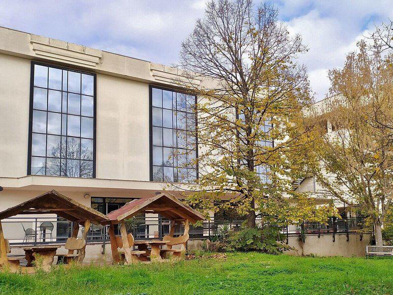 C6BE96B736A729830AD75E17DEABAFEF