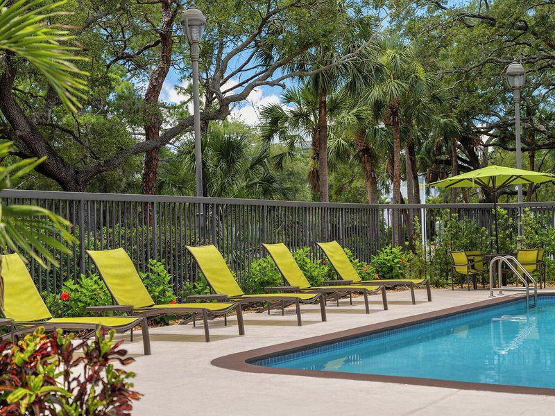 8BA305FEFE4B021E46CF801CF1292814