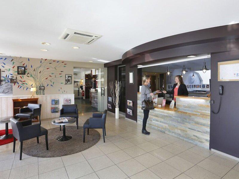 B720A2089AF4AA9C7AC9DC45F89E9D32