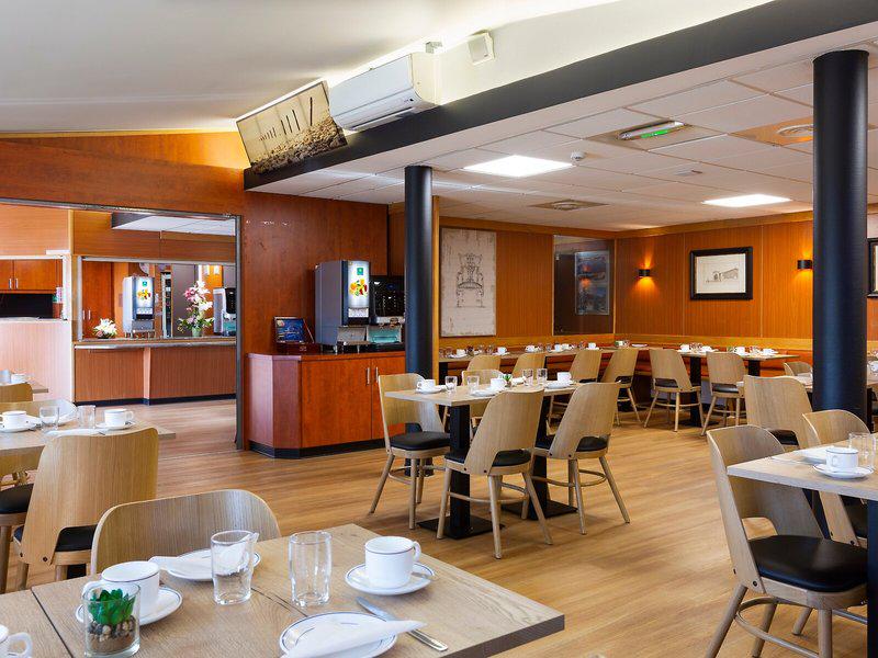 2C4D118F270753B4B659428E3ED21C06