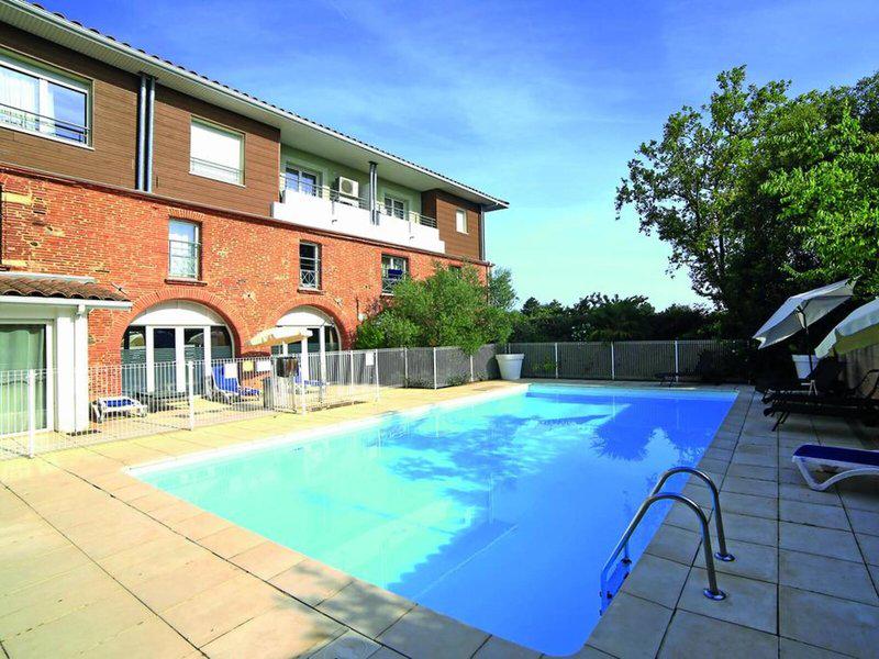 09FCA05DE3610536DD30F71F163BD53D