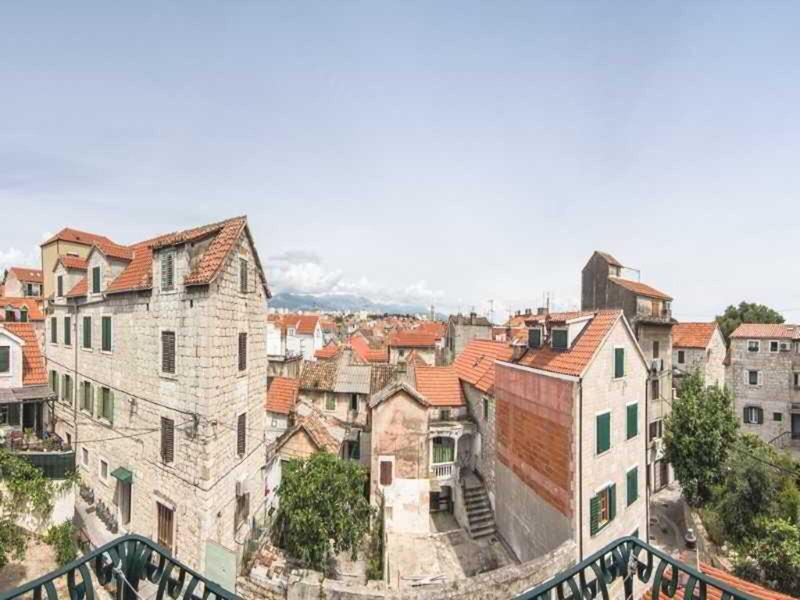 24DD64DAB2CA08D72A003A1303FCEE04