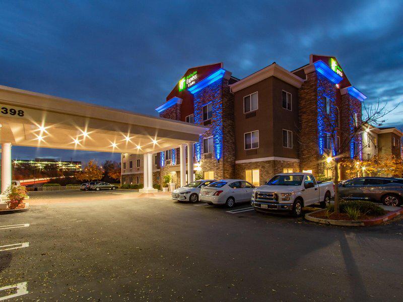 1D099EFBD4F680CE8C9DB5723AD659FE