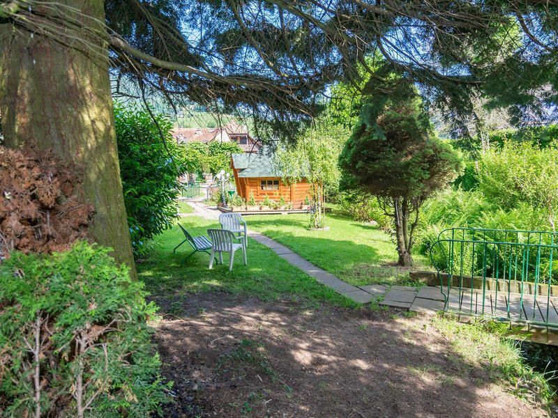 0BBB8E6C867FB3A9434AB764A5B77B31