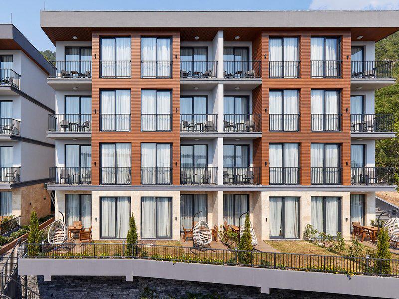 24403F858239B9E23A15CE86475A6BB8