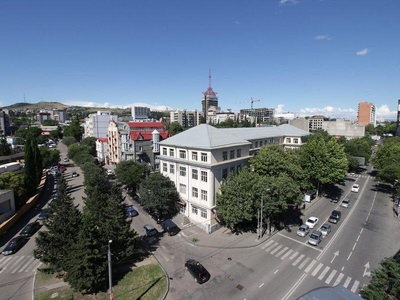 3521D0791C82AB7483729EFAB198A027