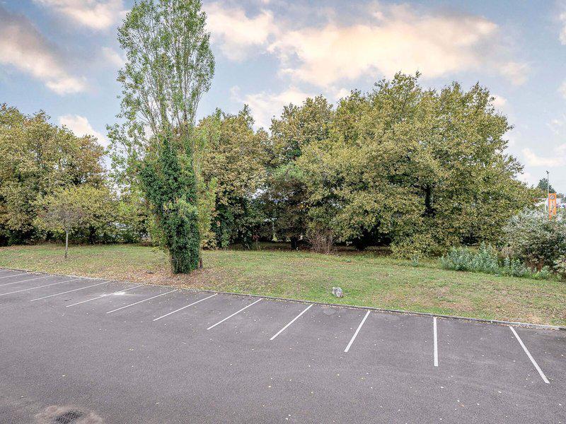 C24E08BC2477B7CB840406E10EFEE9BF