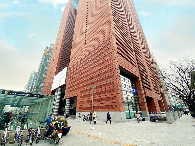 43B4E32CE4622B5C02E2FC16F3F1280F