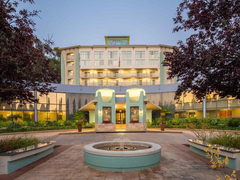 DDCF4179D47BB4C30CC25E33F4D35BB2