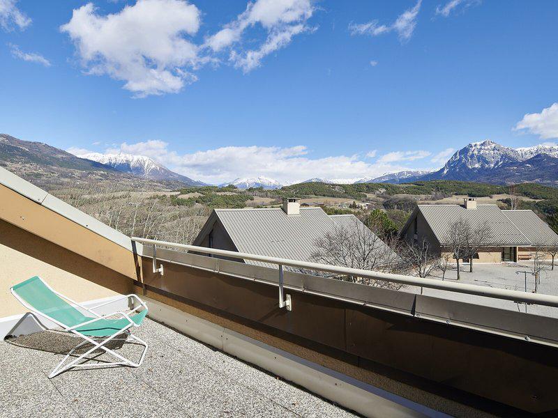 53738E1C7ED4509049CC4CD33033C72C