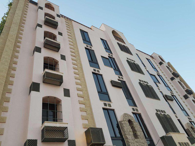 205B4601A59FF2BD1EC818B6E6944096