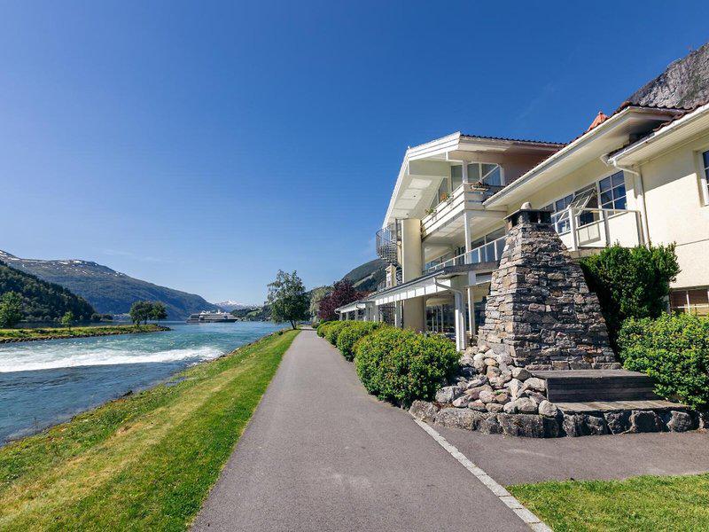 AF72330936F4725367D22FEBC6B8E0D6