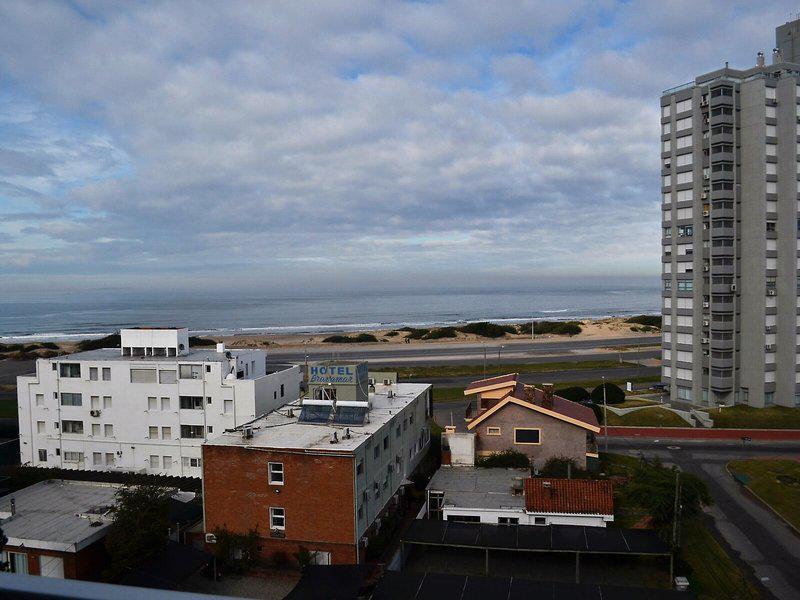 414B0A5035B009F8BEAABC81486D814D