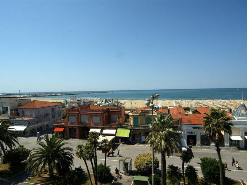 FB9E2581A9024C111D620DE0009CD189