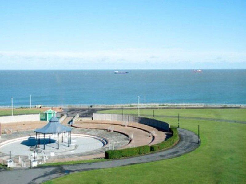 91FBFB46B75DFA04F2A099E2E24F6C22