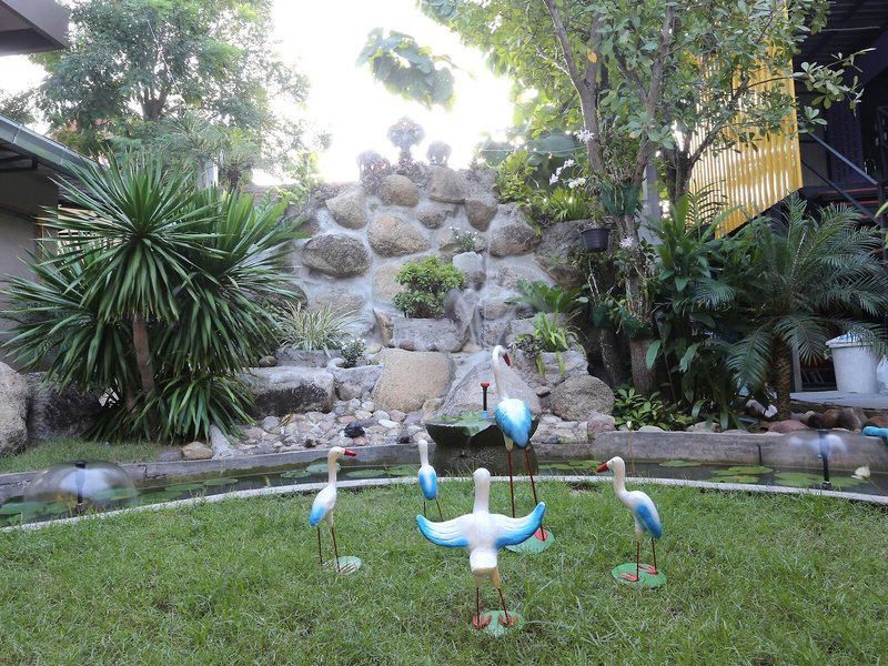 C222A0861A33F5B37D7FFB981FE90B2B