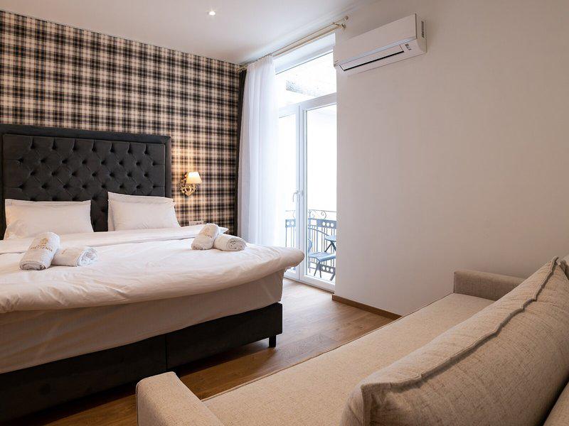 E9A3EBBEA7B3C9622C50F48ADE48BE3B