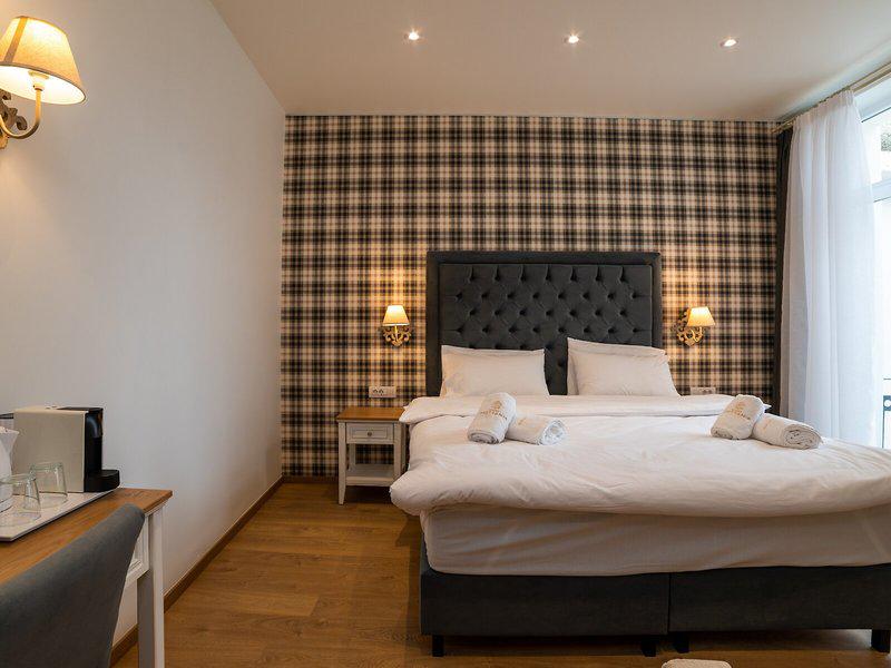 D110C9770B0B0CD1EE091F14C2168767