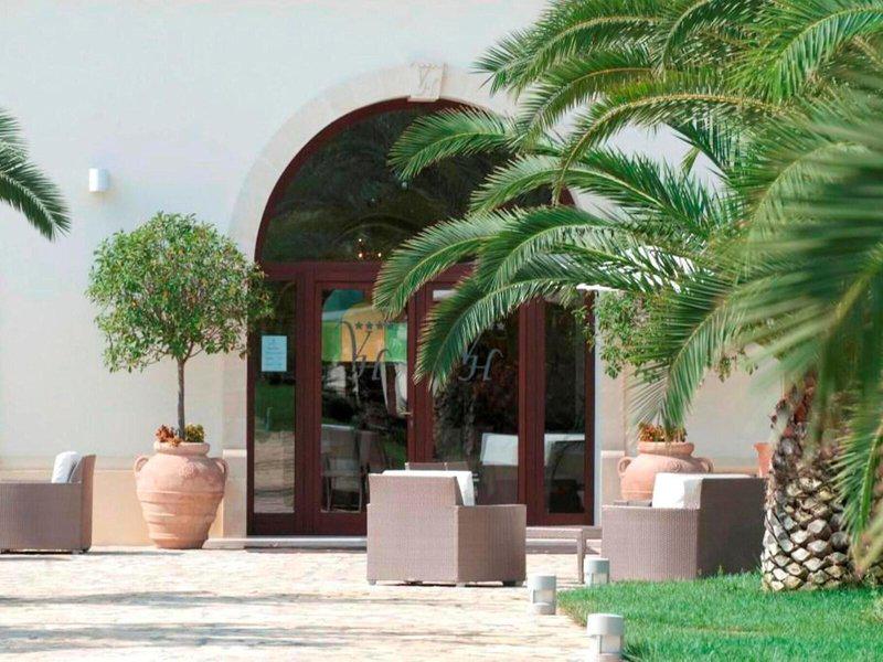 FDC36DD5D1893BF941D569C7827FA47C