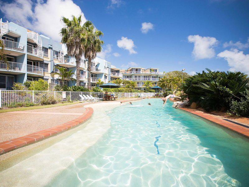 EC21413C03BC6F9485FDEFCA3C06A320