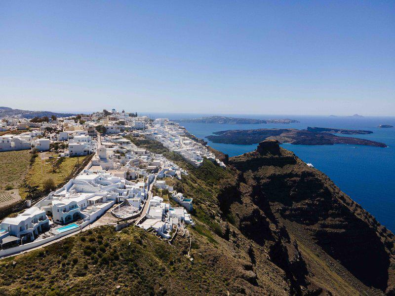 CC8E499B24C72E4814F5BE7872414B7A