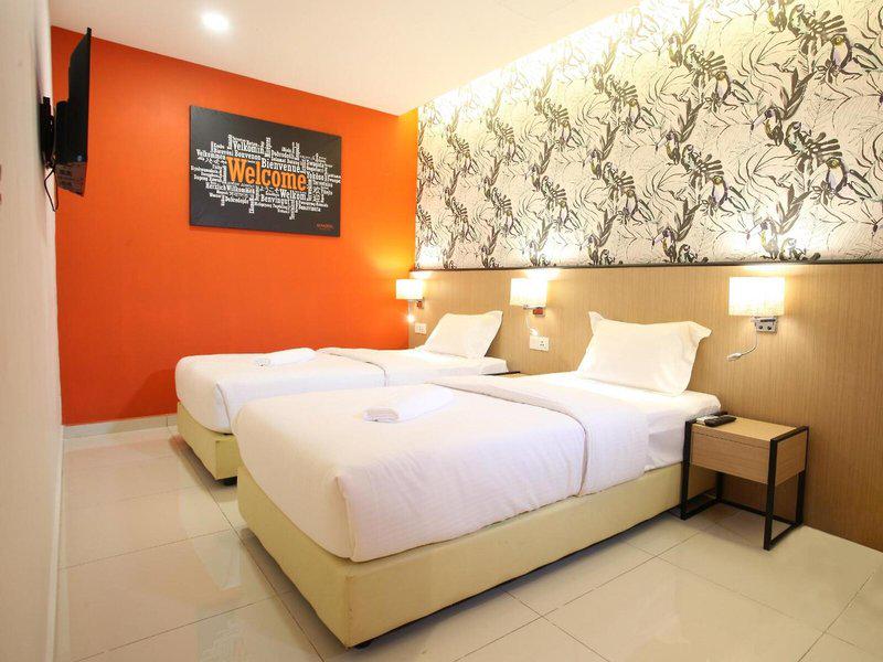 CBC8C9D8B3C6BAE7DC2E8D77F1D5011C