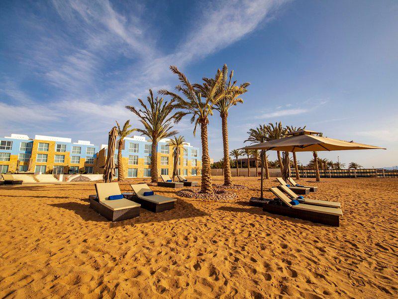 A29C711A4BE4A04D89E040DE8F6FA181