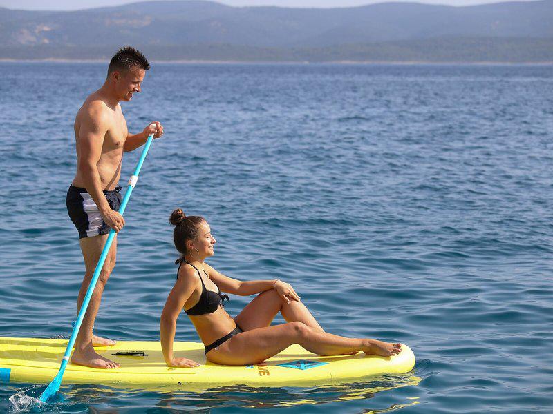 B1268E0882C07ED6C7A782A1B9A304BA