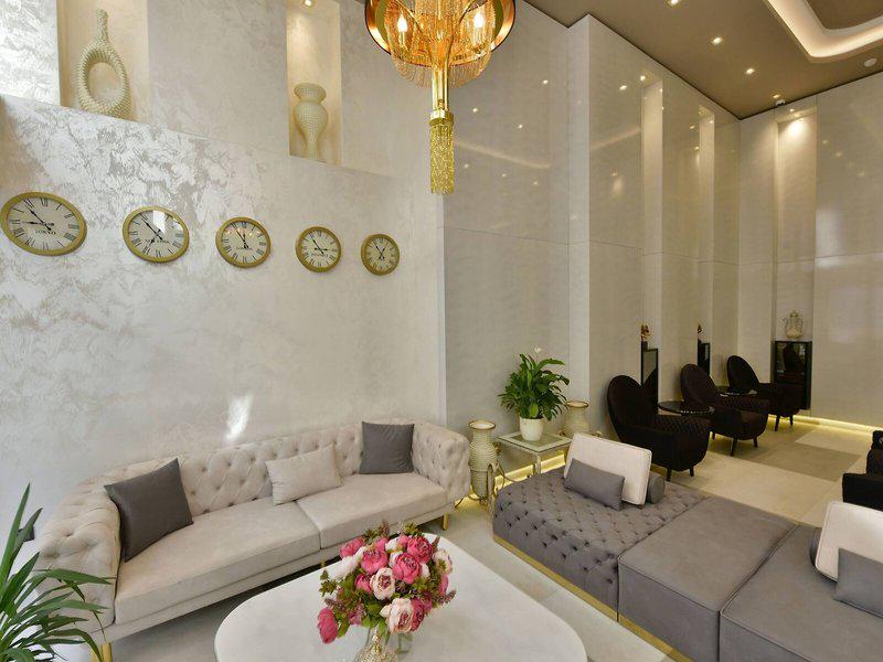 AF8D0E44CC24918E05FAA66E64B1C9B1