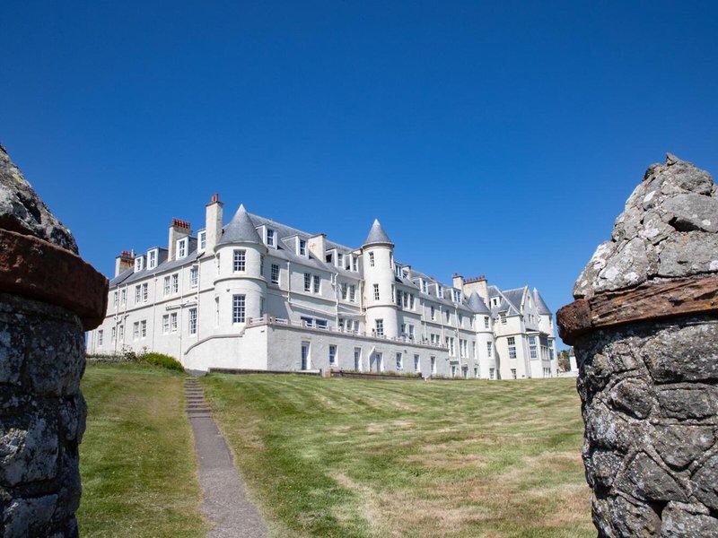 F0AB8823978626E59D6894A1F7E4F5B6