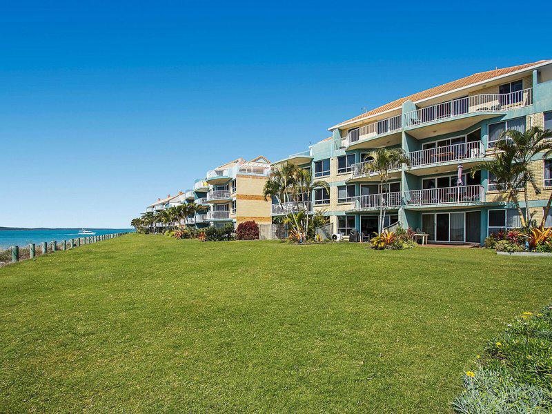 D34240FA543FEF261E4E0B1E8E118439