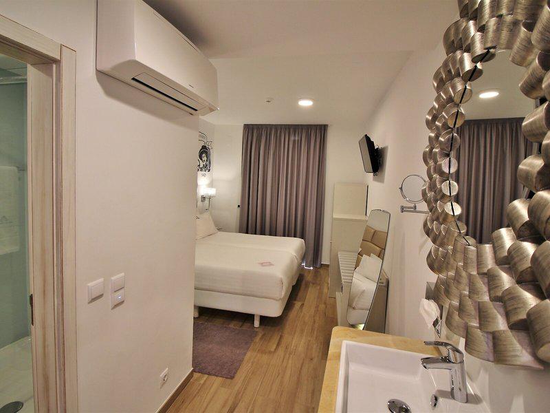 4C33E7A91797D31D2616061E79EB8B4B